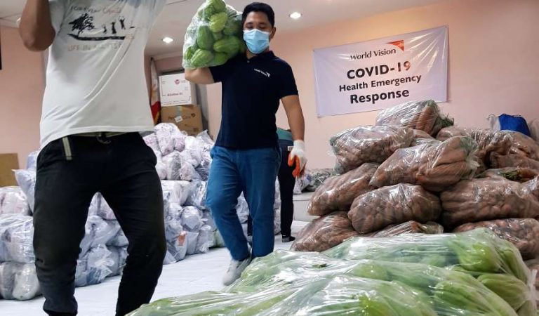 World Vision and Shell Foundation distribute tons of fresh vegetables in Metro Manila and CDO